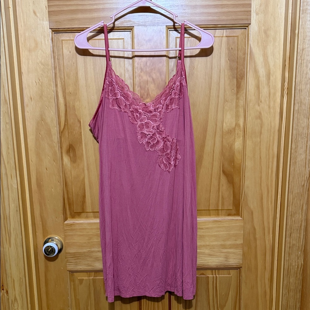 Soma Cool Nights Dusty Rose Floral Lace Chemise Nightgown Size XL.